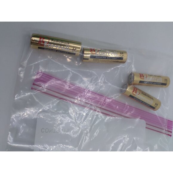 RadioShack Flip Style Two-Way Family Radio FRS-106 - Picture 8 of 8